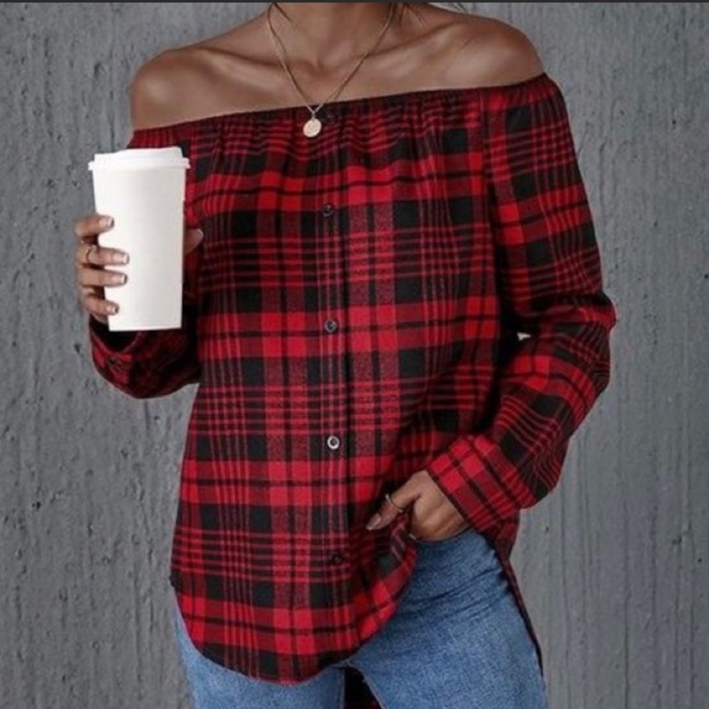NWT Coeur de Vague off the shoulder top